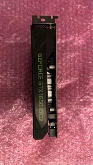 Placa Gráfica NVIDIA GTX 1650 Super