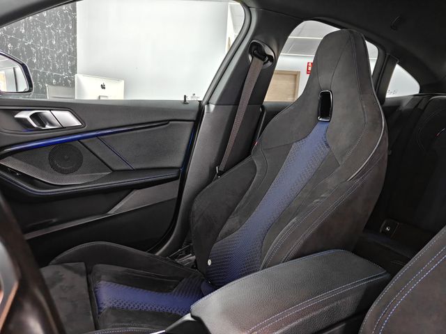 BMW Serie 2 2021 Gran Coupe Pack ///M y backets!