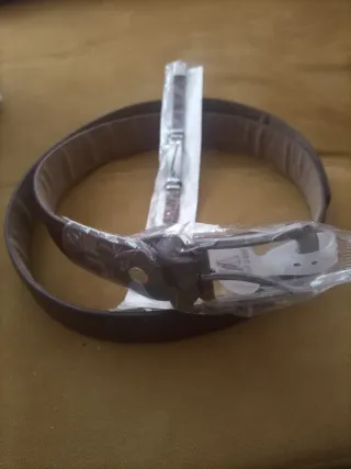 Conjunto cinturón 115 cm y pulsera caballero marr