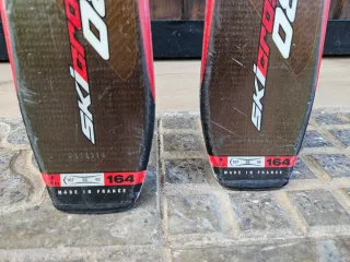 Botas de esquí Nordica XF GT-S Y esquis Dynastar.