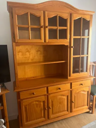 Mueble comedor madera y cristal