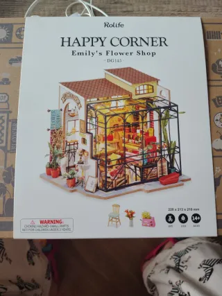 Casa de construcción Rolife Happy Corner