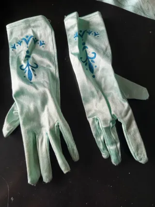 Disfraz Elsa  y accesorios Corona Varita Guantes..