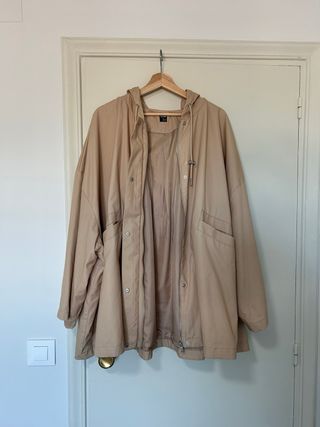 Gabardina Oversize