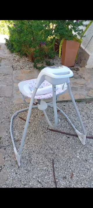 Mecedora columpio para bebé Ingenuity