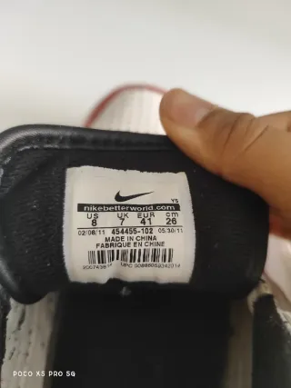 Nike Sky Force 88 Low Blancas y Rojas