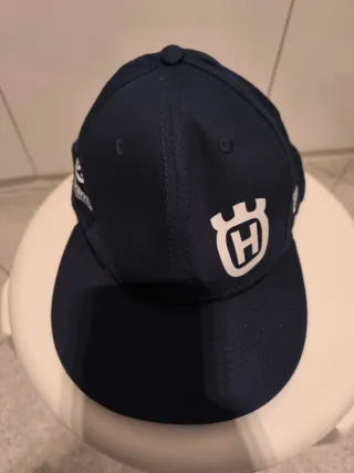 Cappello Husqvarna Blu Nuovo