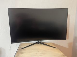 Monitor Gaming Curvo GAME M27GC280 - ¡280 Hz y 1ms