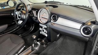 MINI ONE -PERFECTO ESTADO