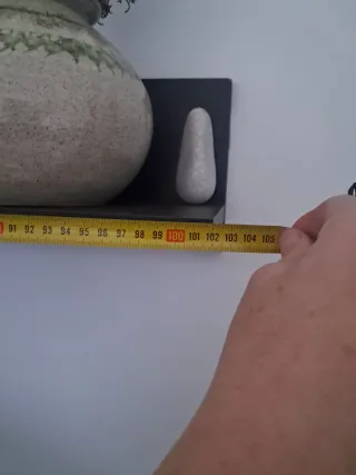 Se regala Mueble de salón negro.