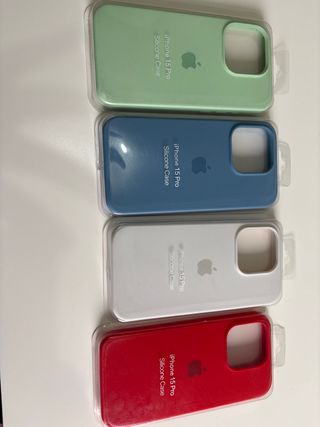 Custodie per iPhone 15 Pro Apple (4 colori)
