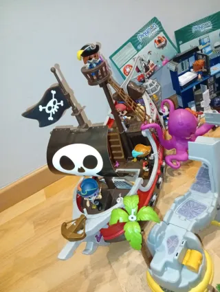 Lote Piny Pon: Barco Pirata, Comisaría y más