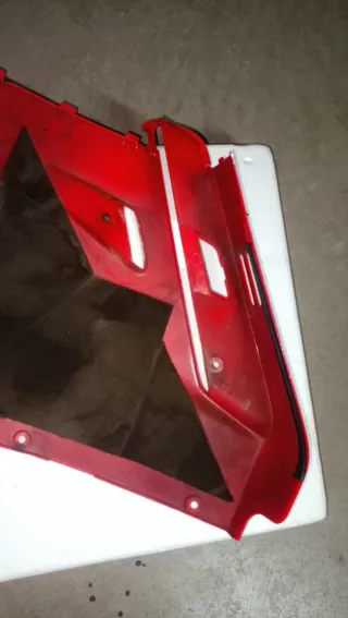 Carenado Derecho VFR750 Rojo