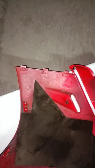 Carenado Derecho VFR750 Rojo