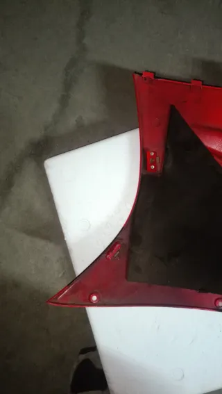 Carenado Derecho VFR750 Rojo