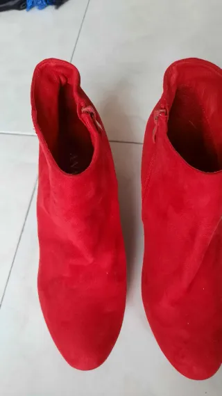 Botines fuxia de piel