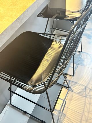 2 Taburetes Altos Metálicos