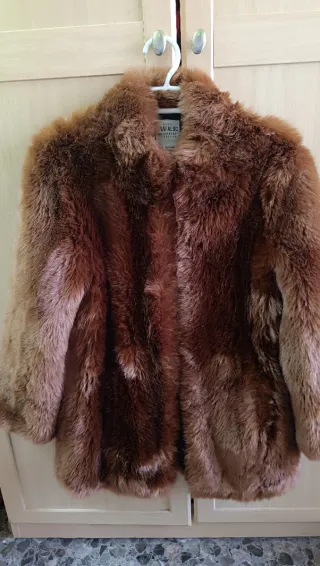 Abrigo de pelo marrón