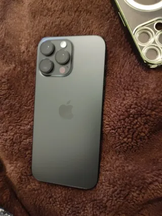 iPhone 16 Pro Max - Salud Batería 100%