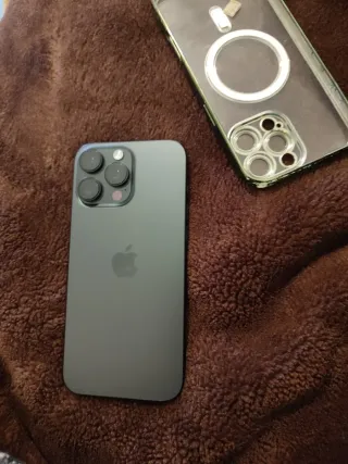 iPhone 16 Pro Max - Salud Batería 100%