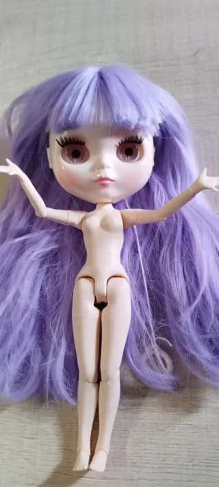 Muñeca Blythe 30 cm Pelo Morado