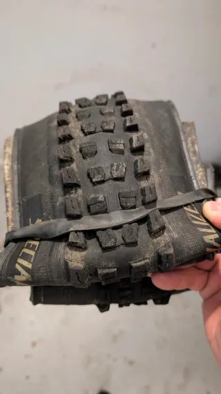 Neumático Specialized Butcher T9 Grid Trail