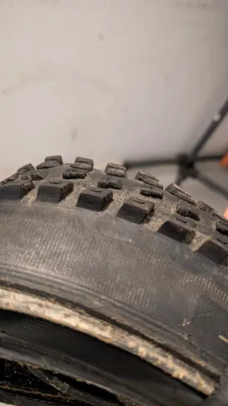 Neumático Specialized Butcher T9 Grid Trail