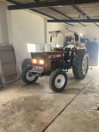 Tractor Fiat 766DT