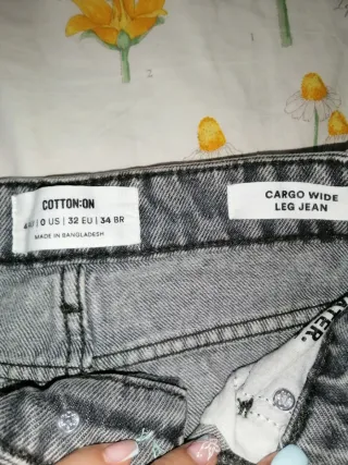 Jeans Cargo Gris Cotton On Talla XS