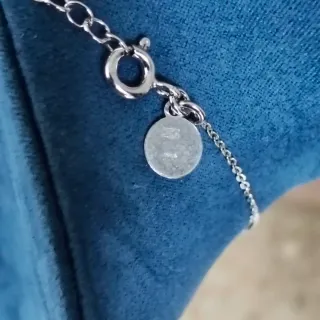 Collar Plata Ley Corazón Rojo