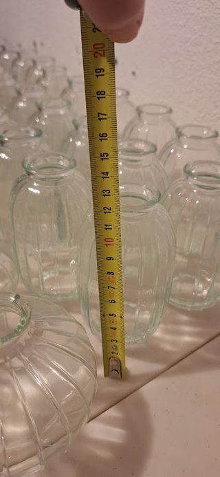 Jarrones de cristal transparentes (hay mas de 100)