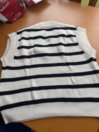 Chaleco Zara Rayas Talla M