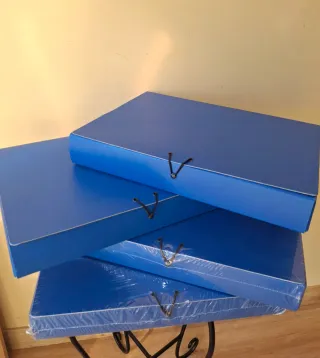 4 Carpetas Archivadoras Azul Grandes nuevas