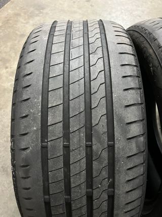 Neumáticos 235/45 R17 97Y