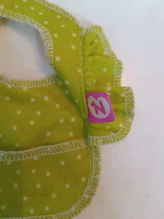 Babero Nenuco Famosa