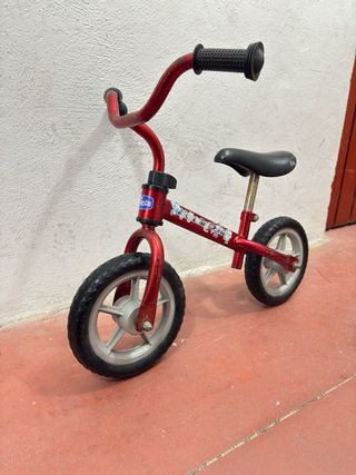 Bicicleta Chicco Red Bullet sin pedales infantil