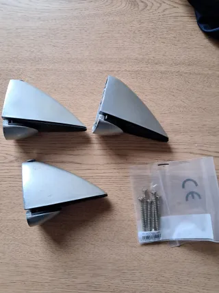 Estantería de madera larga