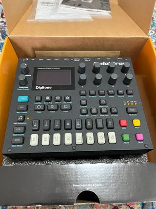 Elektron Digitone Mk1 Sintetizador