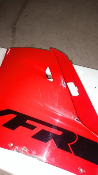 Carenado Izquierdo VFR750