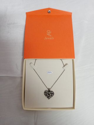 Collana con ciondolo a cuore