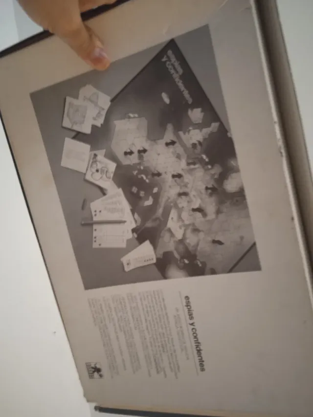 Juego de mesa Espias y Confidentes