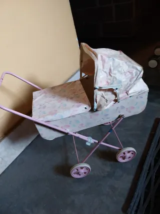 Carrozzina e passeggino bambola anni '80