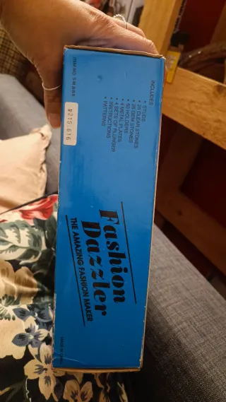 Applicatore borchie e strass