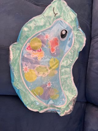 Alfombra de agua para bebé