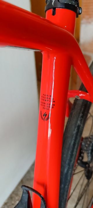 Bicicleta de Carretera Roja Specialized