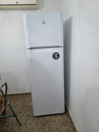 Frigorífico Indesit Blanco