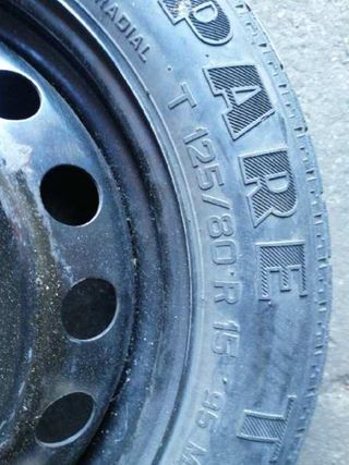 Alfa romeo neumático repuesto gt (125) 1.9 238190