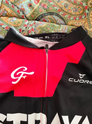 Camiseta Ciclismo Strava Cuore Negra y Roja