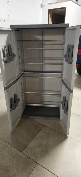 Armario zapatero de resina