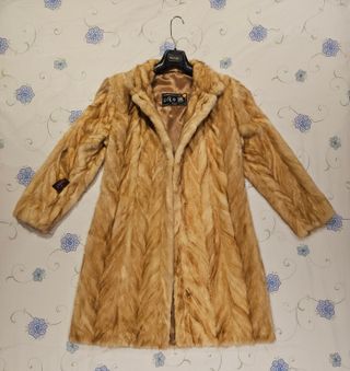 Abrigo pelo color pastel